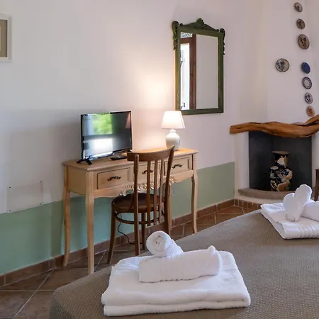 La Ratina Azienda Agricola - Agriturismo - Enoturismo *