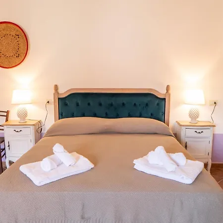 La Ratina Azienda Agricola - Agriturismo - Enoturismo Alloggio per agriturismo *